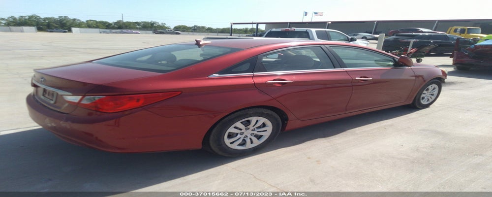 5NPEB4AC9BH085040 2011 HYUNDAI SONATA photo no. 4