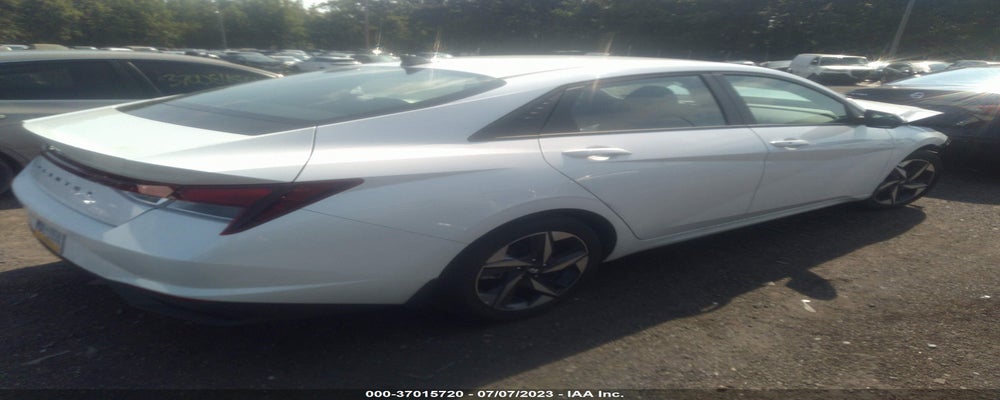 5NPLS4AG2PH097838 2023 HYUNDAI ELANTRA photo no. 4