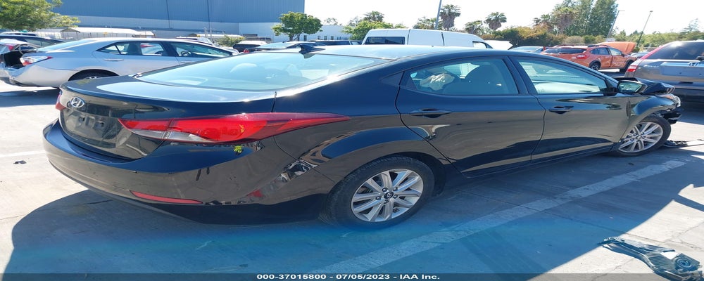 5NPDH4AE7FH600683 2015 HYUNDAI ELANTRA photo no. 4