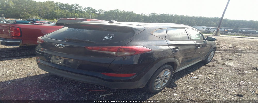 KM8J33A4XJU603431 2018 HYUNDAI TUCSON photo no. 4