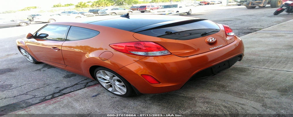 KMHTC6AD0DU175643 2013 HYUNDAI VELOSTER photo no. 3