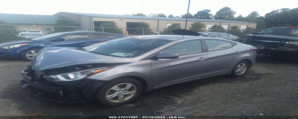 KMHDH4AE7FU282758 2015 HYUNDAI ELANTRA photo no. 2