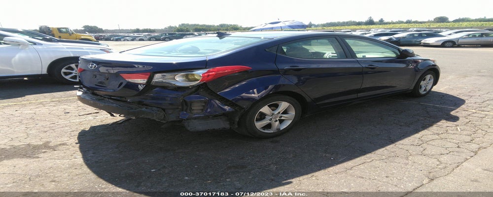 5NPDH4AE9CH104389 2012 HYUNDAI ELANTRA photo no. 4