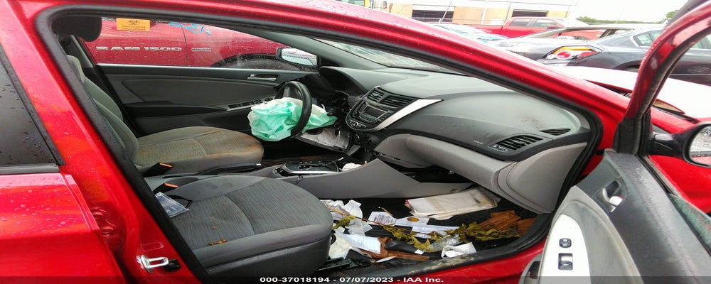 KMHCT4AE9GU998749 2016 HYUNDAI ACCENT photo no. 5