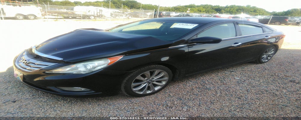 5NPEC4ACXBH302012 2011 HYUNDAI SONATA photo no. 2