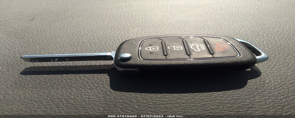 5NPE24AF2HH515591 2017 HYUNDAI SONATA photo no. 11