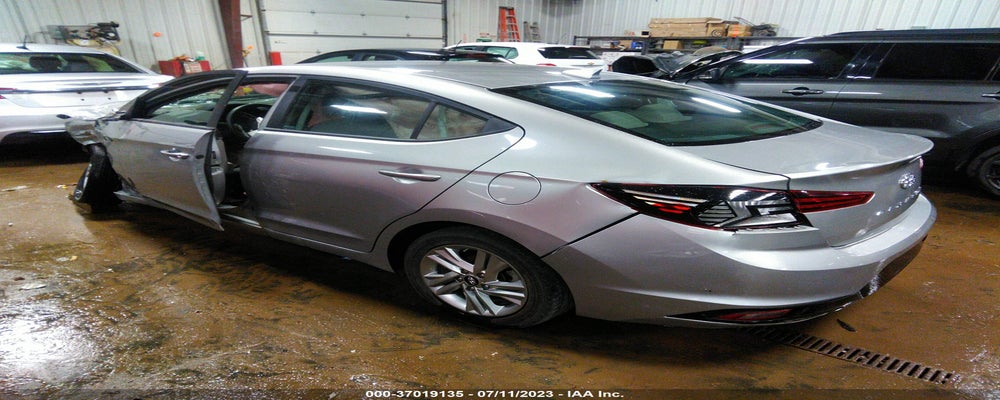 5NPD84LF0LH563610 2020 HYUNDAI ELANTRA photo no. 3