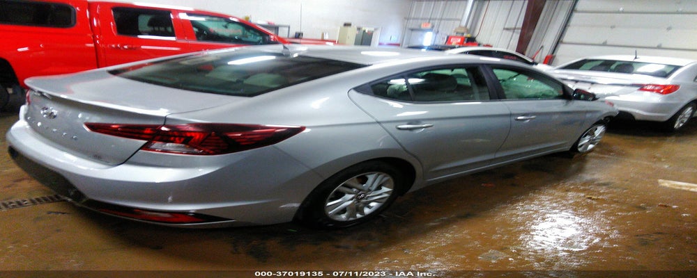 5NPD84LF0LH563610 2020 HYUNDAI ELANTRA photo no. 4