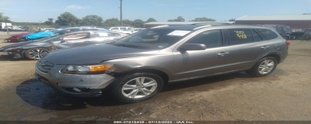 5XYZKDAG1BG016290 2011 HYUNDAI SANTA FE photo no. 2