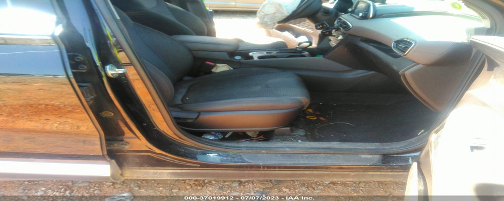 5NMS33AD9LH295588 2020 HYUNDAI SANTA FE photo no. 5