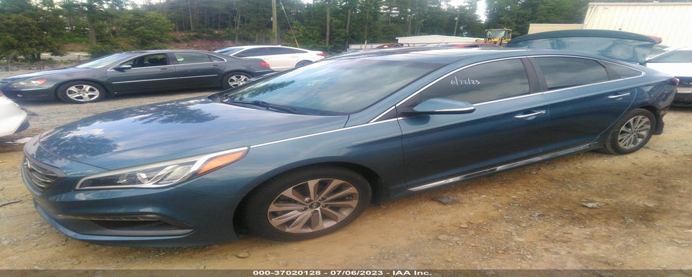 5NPE34AF8GH415331 2016 HYUNDAI SONATA photo no. 2