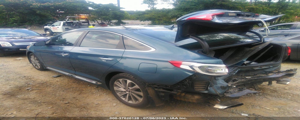 5NPE34AF8GH415331 2016 HYUNDAI SONATA photo no. 3