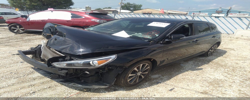 KMHH35LE7JU083396 2018 HYUNDAI ELANTRA GT photo no. 2