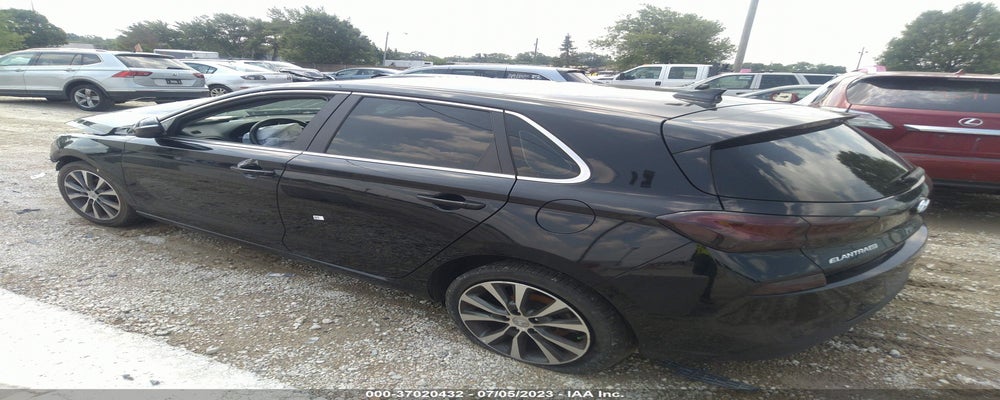 KMHH35LE7JU083396 2018 HYUNDAI ELANTRA GT photo no. 3