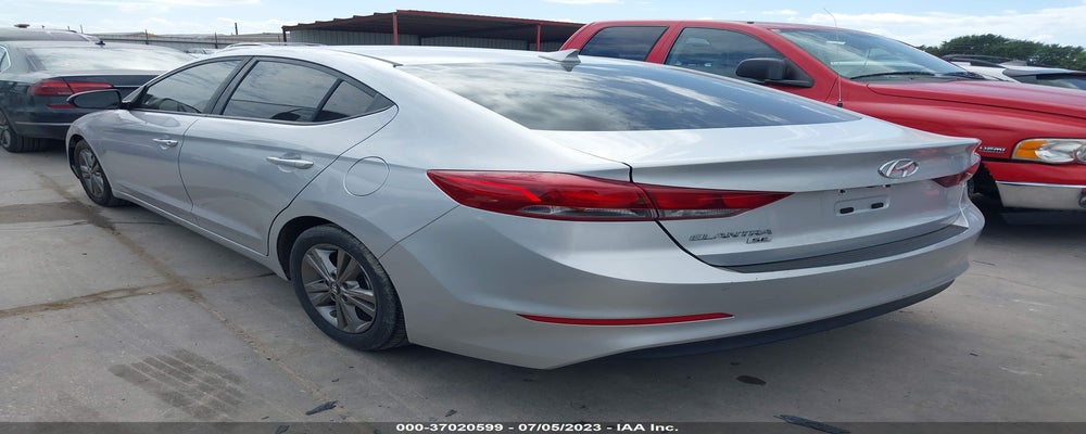 5NPD84LF0JH306606 2018 HYUNDAI ELANTRA photo no. 3