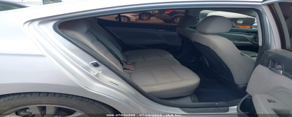 5NPD84LF0JH306606 2018 HYUNDAI ELANTRA photo no. 8