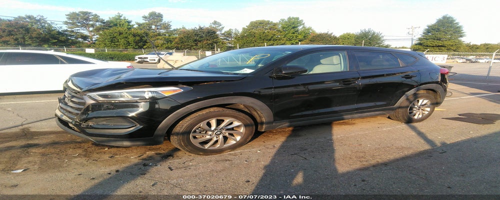 KM8J23A48GU020982 2016 HYUNDAI TUCSON photo no. 2