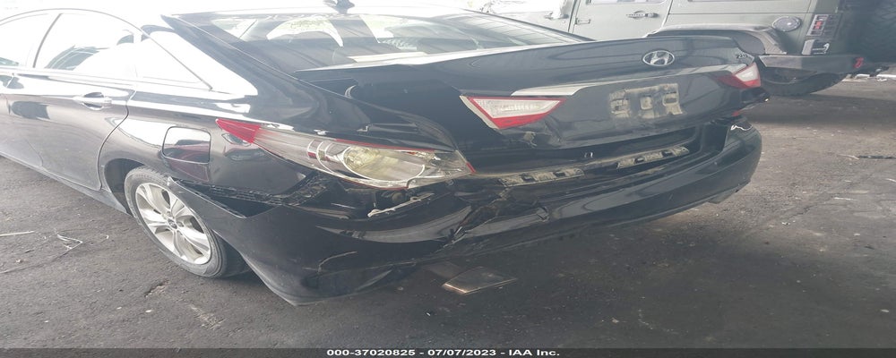 5NPEC4AB1BH294079 2011 HYUNDAI SONATA photo no. 6