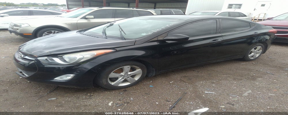 5NPDH4AE8DH409528 2013 HYUNDAI ELANTRA photo no. 2