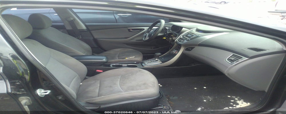 5NPDH4AE8DH409528 2013 HYUNDAI ELANTRA photo no. 5