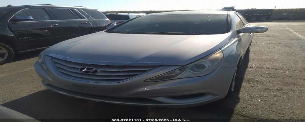 5NPEB4AC8BH266128 2011 HYUNDAI SONATA photo no. 6