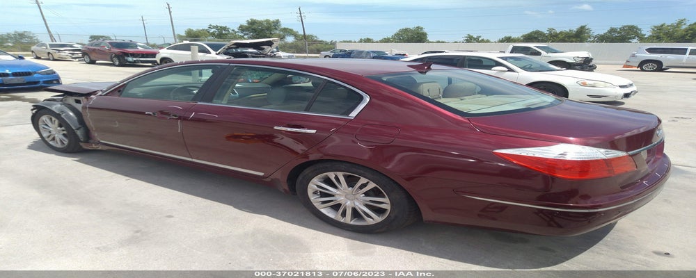 KMHGC4DF0BU118939 2011 HYUNDAI GENESIS photo no. 3