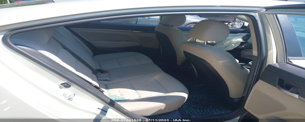 5NPD84LF3HH171681 2017 HYUNDAI ELANTRA photo no. 8