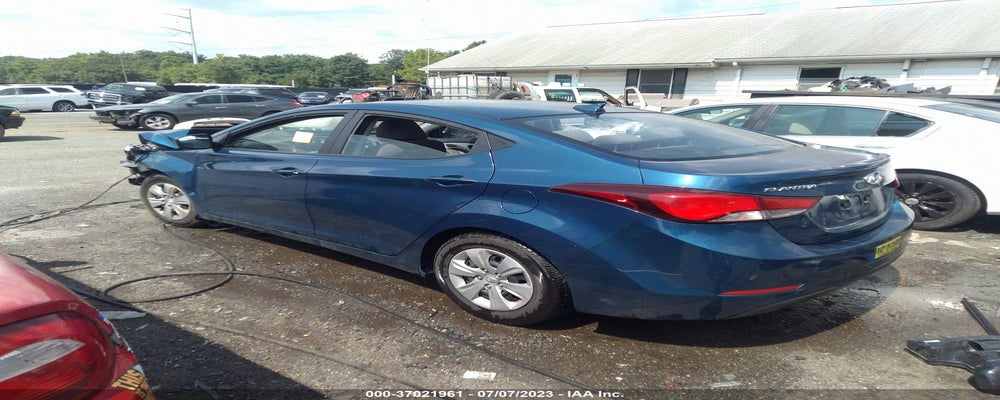 KMHDH4AE6GU652308 2016 HYUNDAI ELANTRA photo no. 3