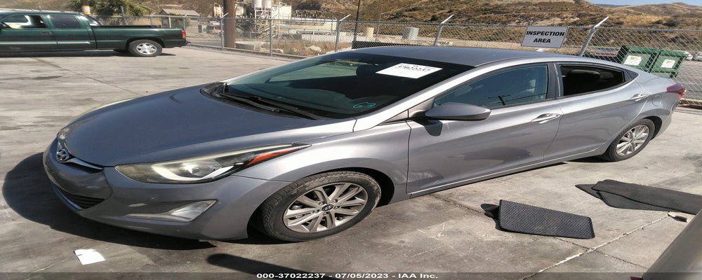 KMHDH4AE5FU348448 2015 HYUNDAI ELANTRA photo no. 2