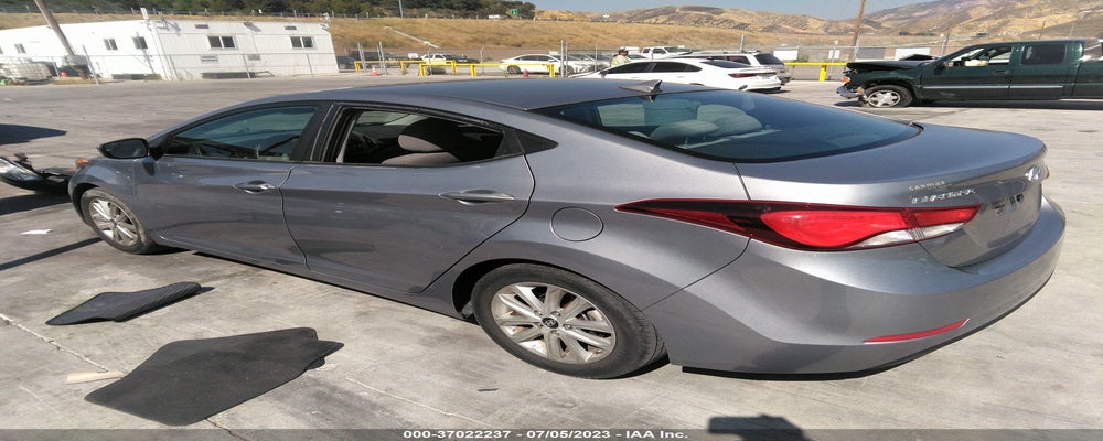 KMHDH4AE5FU348448 2015 HYUNDAI ELANTRA photo no. 3