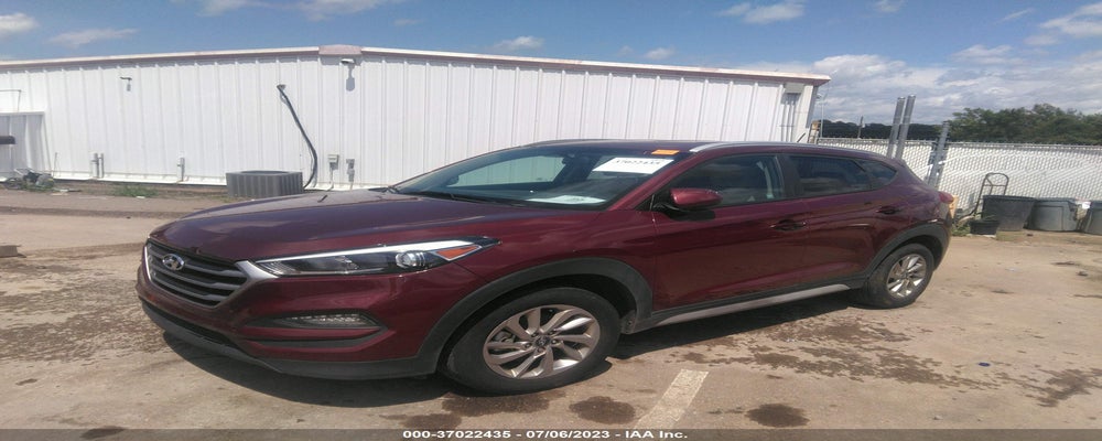 KM8J33A4XHU391057 2017 HYUNDAI TUCSON photo no. 2