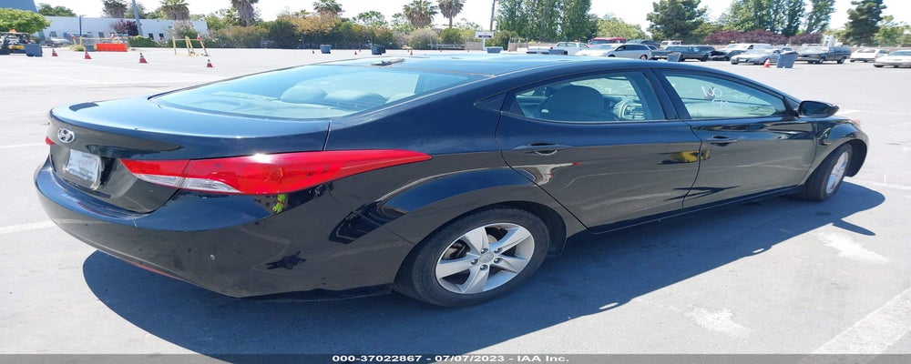5NPDH4AE0DH303476 2013 HYUNDAI ELANTRA photo no. 4