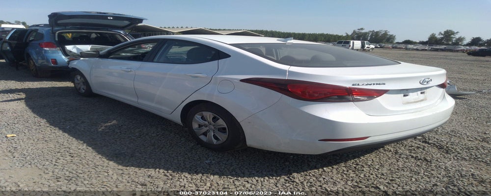 5NPDH4AE0GH699106 2016 HYUNDAI ELANTRA photo no. 3