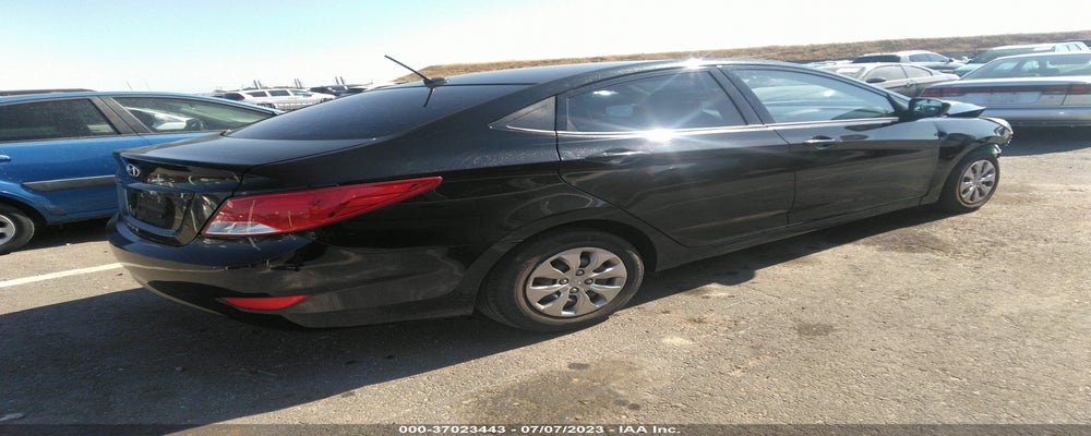 KMHCT4AE0HU378096 2017 HYUNDAI ACCENT photo no. 4