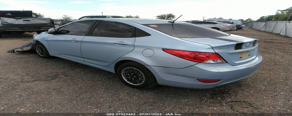 KMHCT4AE3DU477733 2013 HYUNDAI ACCENT photo no. 3