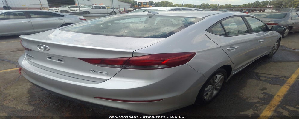 5NPD84LF4JH300257 2018 HYUNDAI ELANTRA photo no. 4