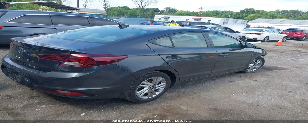 5NPD84LF7LH602404 2020 HYUNDAI ELANTRA photo no. 4