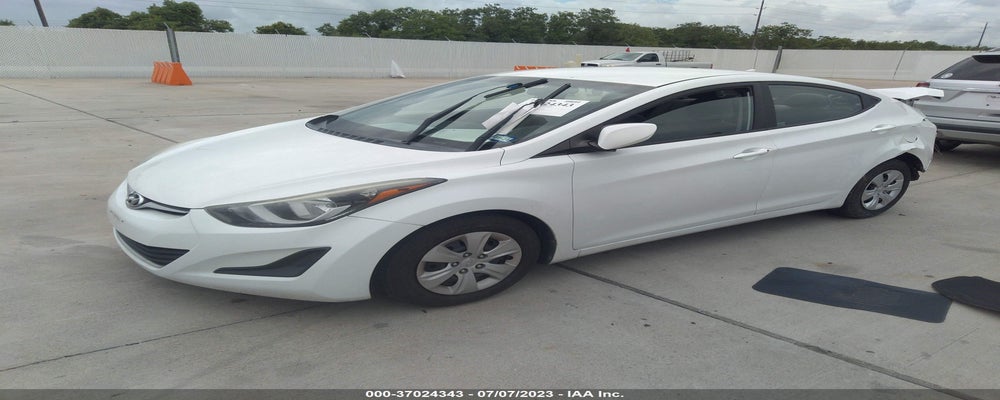 5NPDH4AE5GH792882 2016 HYUNDAI ELANTRA photo no. 2