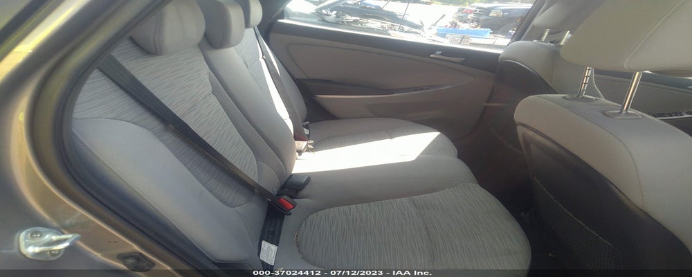 KMHCT4AE0HU385419 2017 HYUNDAI ACCENT photo no. 8