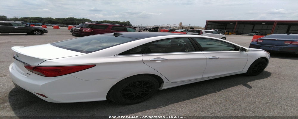5NPEC4AC5EH922965 2014 HYUNDAI SONATA photo no. 4