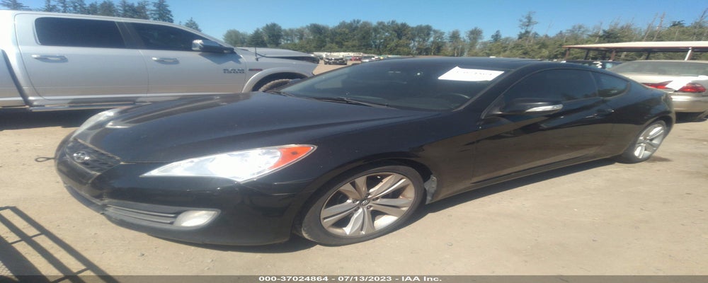 KMHHU6KHXBU043765 2011 HYUNDAI GENESIS COUPE photo no. 2