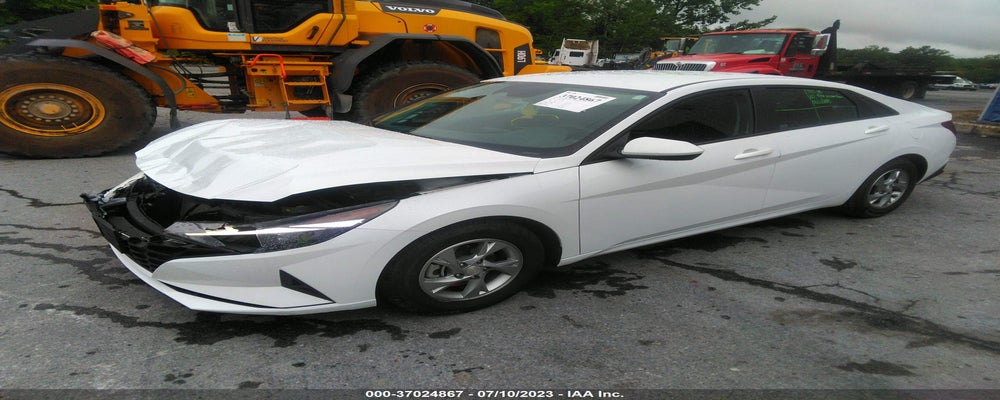 5NPLL4AG1MH043584 2021 HYUNDAI ELANTRA photo no. 2