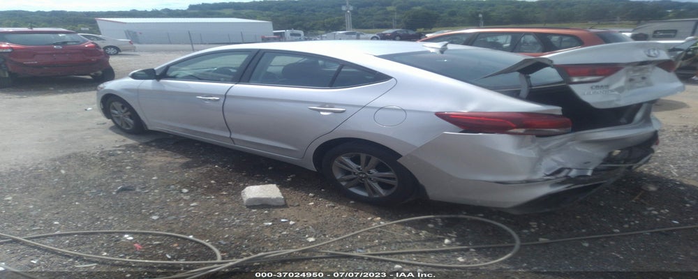 5NPD84LF8HH163575 2017 HYUNDAI ELANTRA photo no. 3