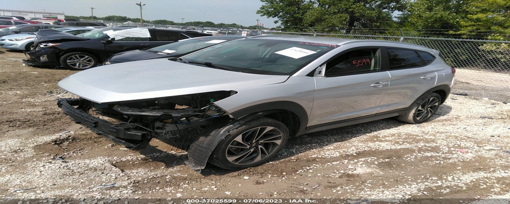 KM8J3CALXKU999627 2019 HYUNDAI TUCSON photo no. 2