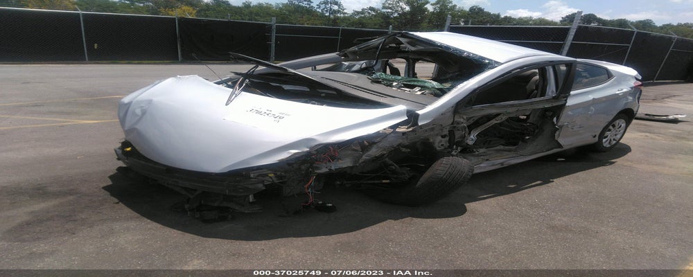 5NPDH4AE2BH032000 2011 HYUNDAI ELANTRA photo no. 2
