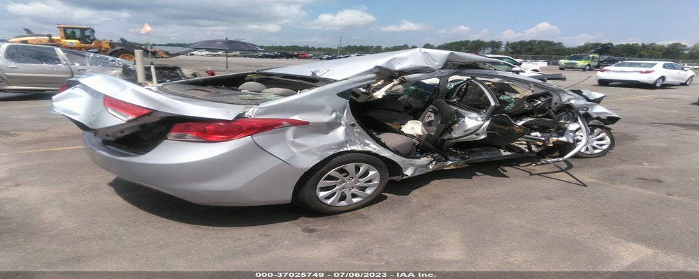 5NPDH4AE2BH032000 2011 HYUNDAI ELANTRA photo no. 4