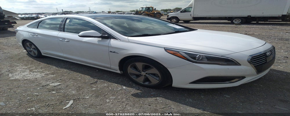 KMHE34L13GA033874 2016 HYUNDAI SONATA HYBRID photo no. 9