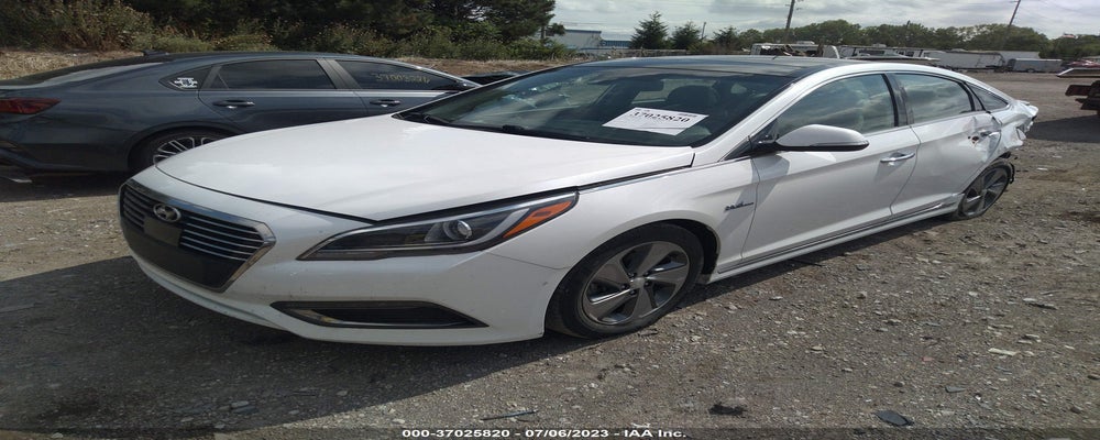 KMHE34L13GA033874 2016 HYUNDAI SONATA HYBRID photo no. 2