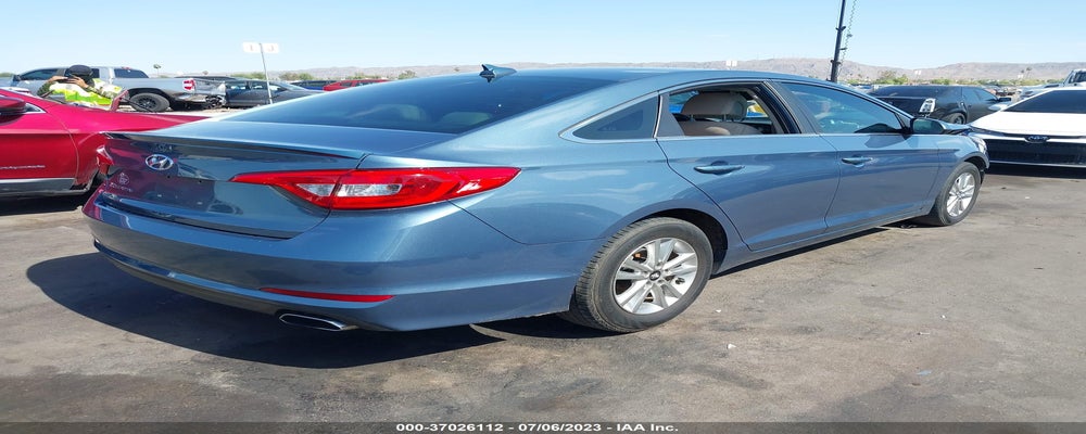 5NPE24AFXGH323284 2016 HYUNDAI SONATA photo no. 4