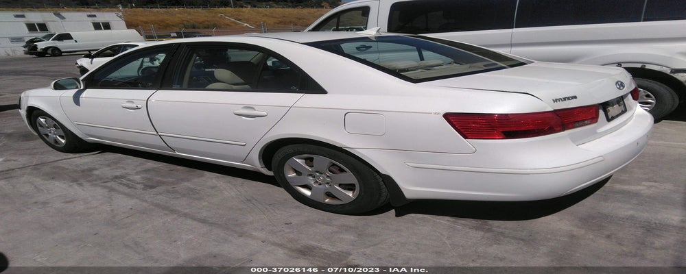 5NPET4ACXAH654358 2010 HYUNDAI SONATA photo no. 3